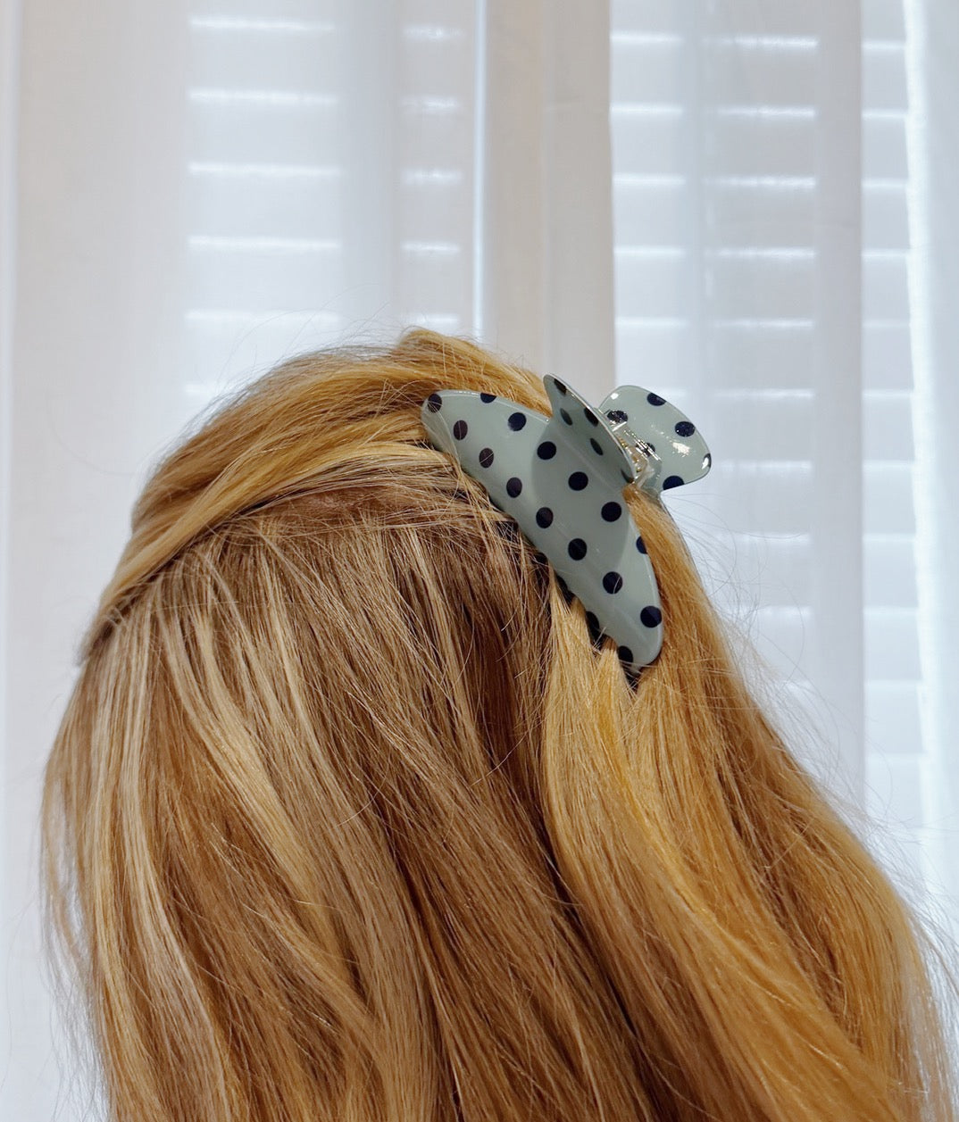 Retro Polka Dot Hair Claw - Glossy Spotted French